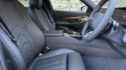 2025 (74) BMW 5 SERIES 520i M Sport 4dr Saloon 3831813