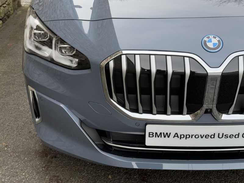 2025 (74) BMW 2 SERIES 230e xDrive Luxury 5dr DCT 3896145