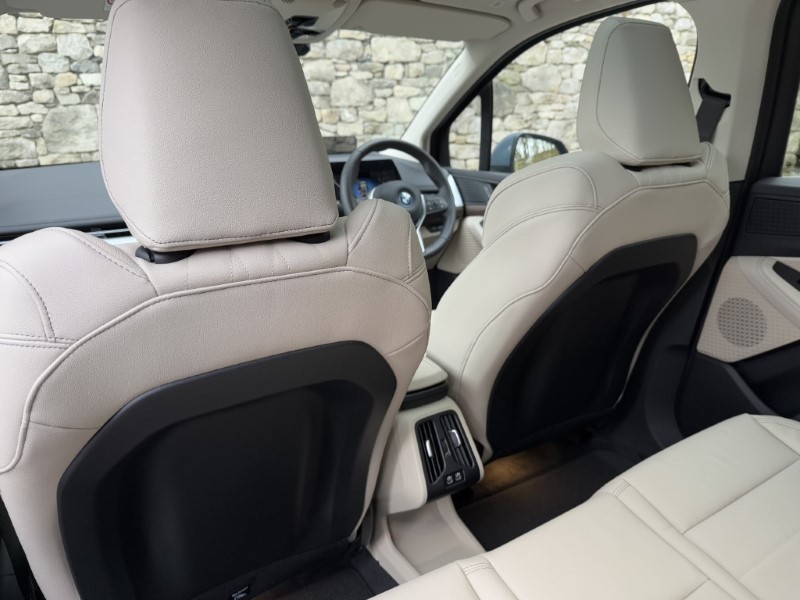 2025 (74) BMW 2 SERIES 230e xDrive Luxury 5dr DCT 3896110