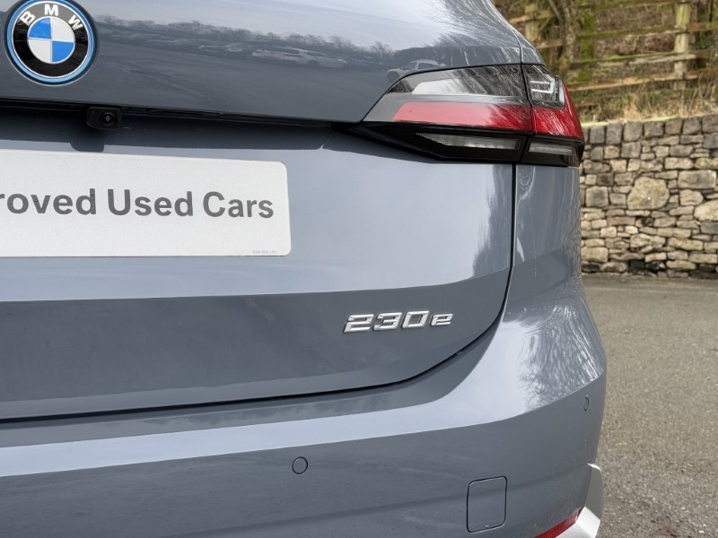 2025 (74) BMW 2 SERIES 230e xDrive Luxury 5dr DCT 3896144