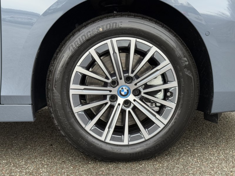 2025 (74) BMW 2 SERIES 230e xDrive Luxury 5dr DCT 3896130