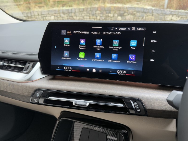 2025 (74) BMW 2 SERIES 230e xDrive Luxury 5dr DCT 3896116