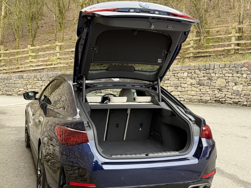 2025 (25) BMW I4 400kW M50 83.9kWh 5dr 3998995