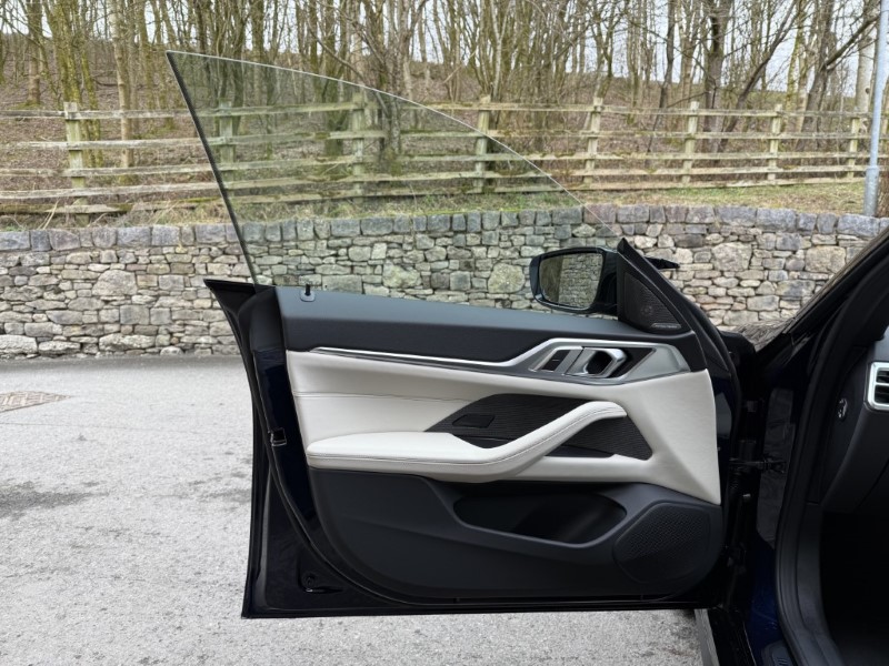 2025 (25) BMW I4 400kW M50 83.9kWh 5dr 3999059