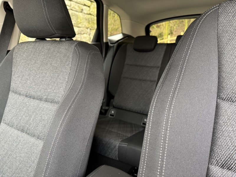 2025 (25) BMW 2 SERIES 220i MHT Sport 5dr Active Tourer 4008029