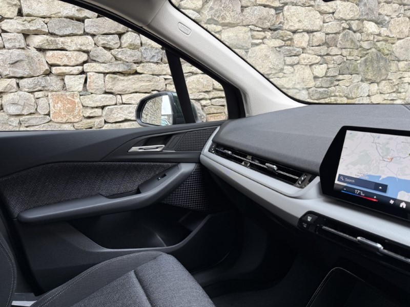 2025 (25) BMW 2 SERIES 220i MHT Sport 5dr Active Tourer 4008015