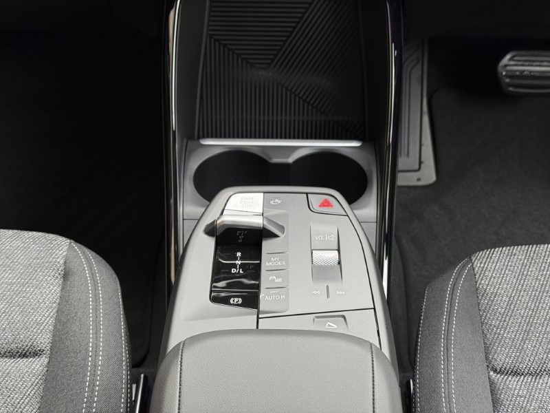 2025 (25) BMW 2 SERIES 220i MHT Sport 5dr Active Tourer 4008011