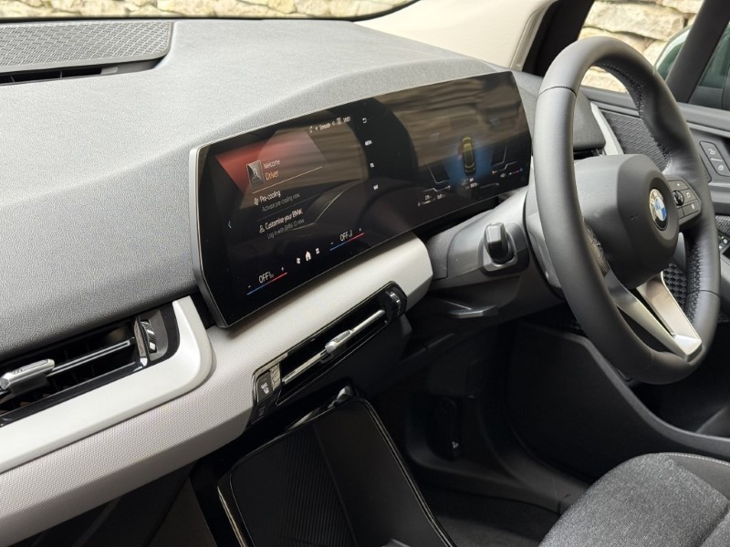 2025 (25) BMW 2 SERIES 220i MHT Sport 5dr Active Tourer 4008026