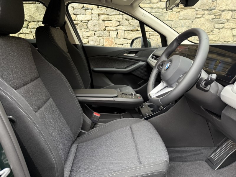 2025 (25) BMW 2 SERIES 220i MHT Sport 5dr Active Tourer 4008005