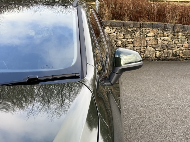 2025 (25) BMW 2 SERIES 220i MHT Sport 5dr Active Tourer 4008040