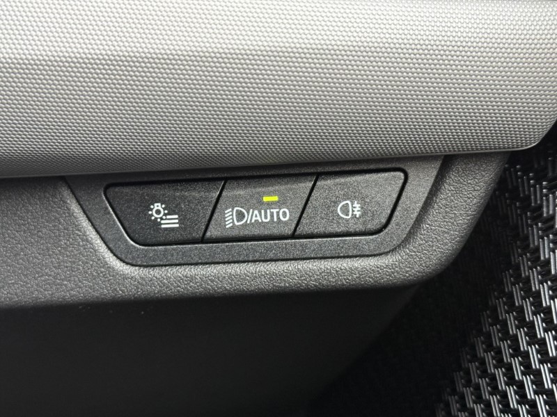 2025 (25) BMW 2 SERIES 220i MHT Sport 5dr Active Tourer 4008018