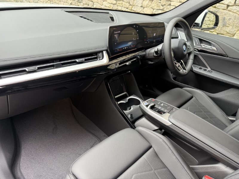 2025 (25) BMW iX1 230kW xDrive30 M Sport 65kWh  4029007