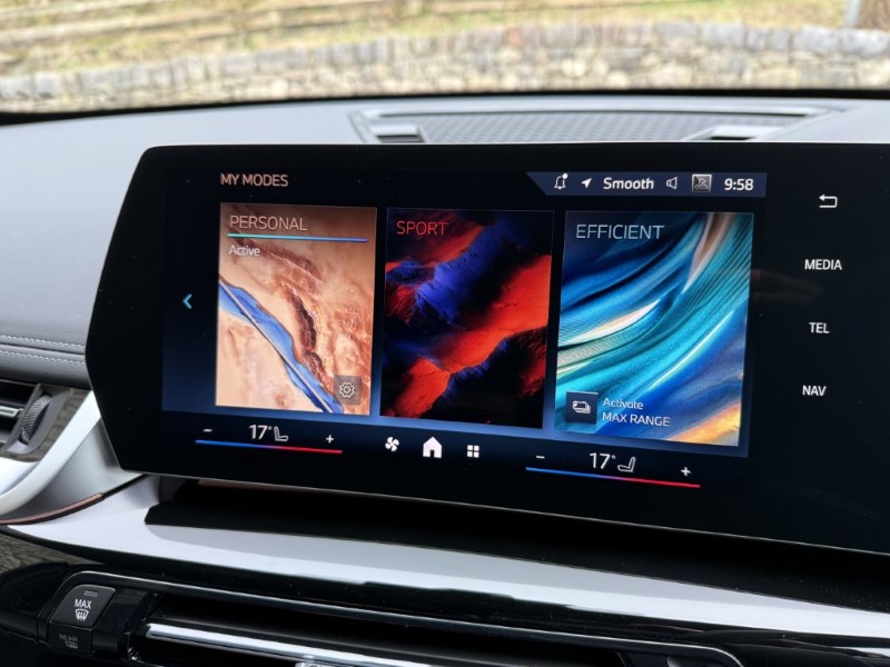 2025 (25) BMW iX1 230kW xDrive30 M Sport 65kWh  4029026