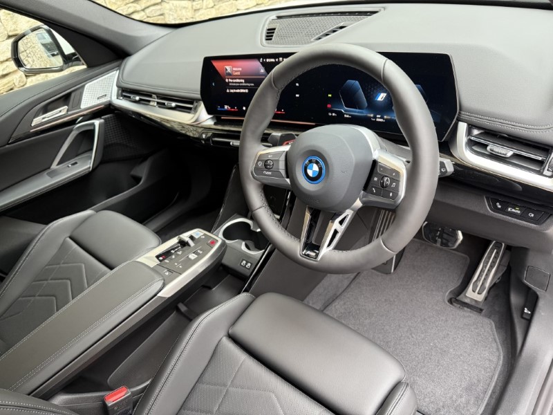 2025 (25) BMW iX1 230kW xDrive30 M Sport 65kWh  4028983
