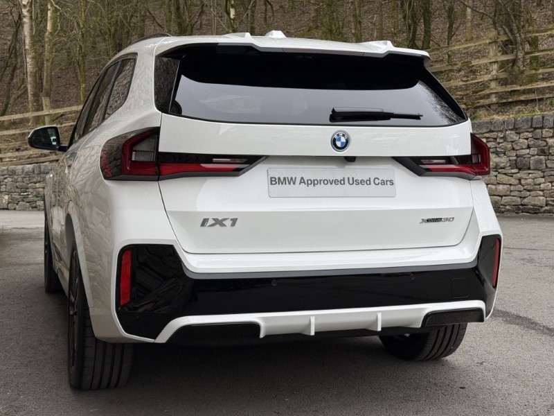 2025 (25) BMW iX1 230kW xDrive30 M Sport 65kWh  4028977