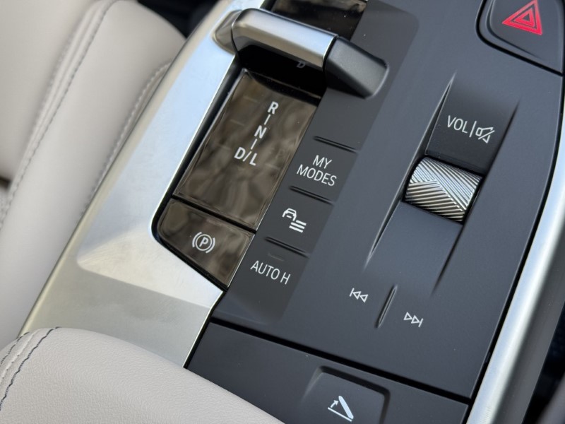 2025 (25) BMW X1 sDrive 20i MHT xLine 5dr 4030208