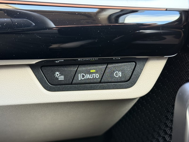 2025 (25) BMW X1 sDrive 20i MHT xLine 5dr 4030213