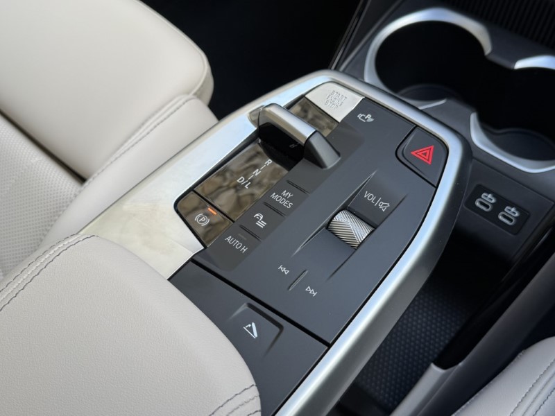 2025 (25) BMW X1 sDrive 20i MHT xLine 5dr 4030207