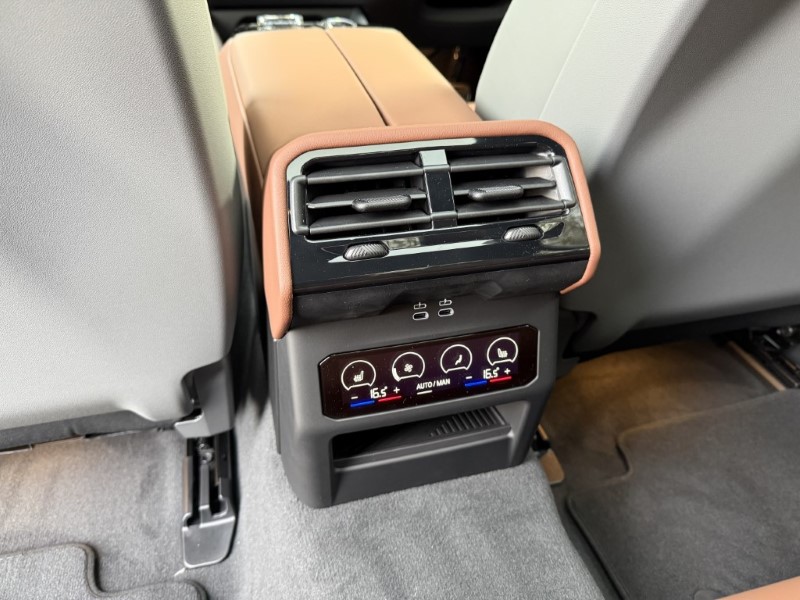 2025 (25) BMW I5 442kW M60 xDrive 84kWh 4dr 4034408