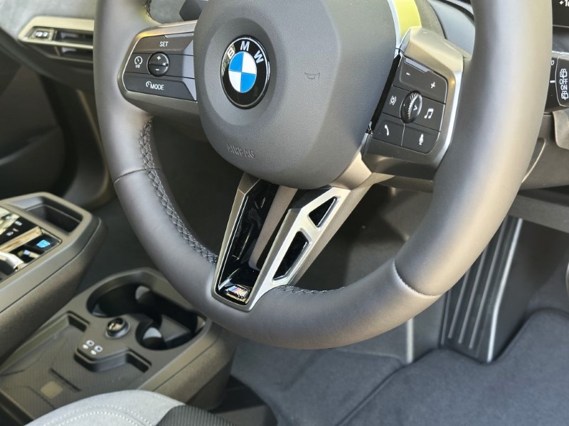 2025 (25) BMW iX xDrive45 M Sport 5dr 4156851