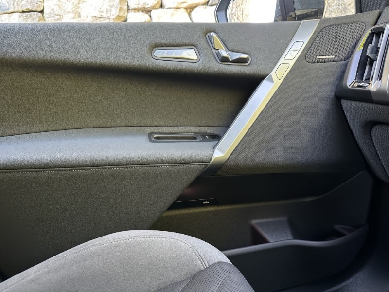 2025 (25) BMW iX xDrive45 M Sport 5dr 4156859
