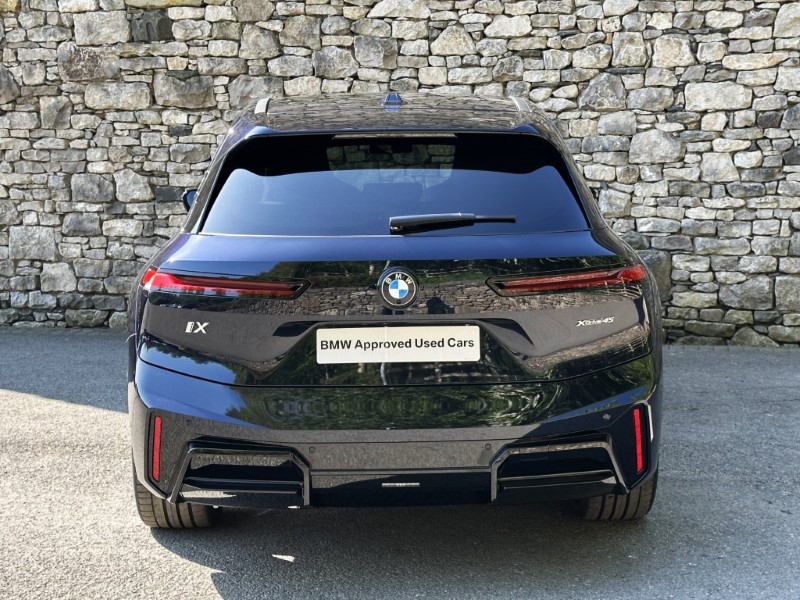 2025 (25) BMW iX xDrive45 M Sport 5dr 4156888