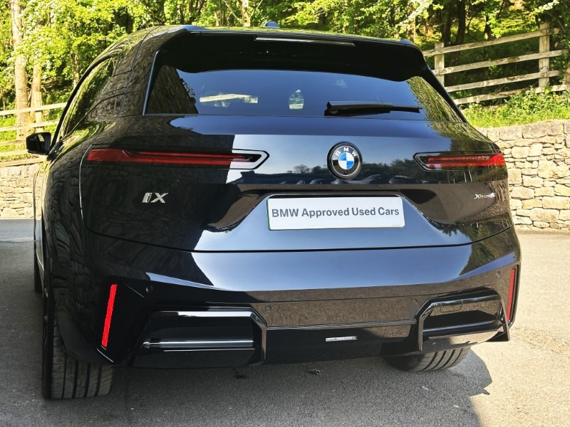 2025 (25) BMW iX xDrive45 M Sport 5dr 4156844