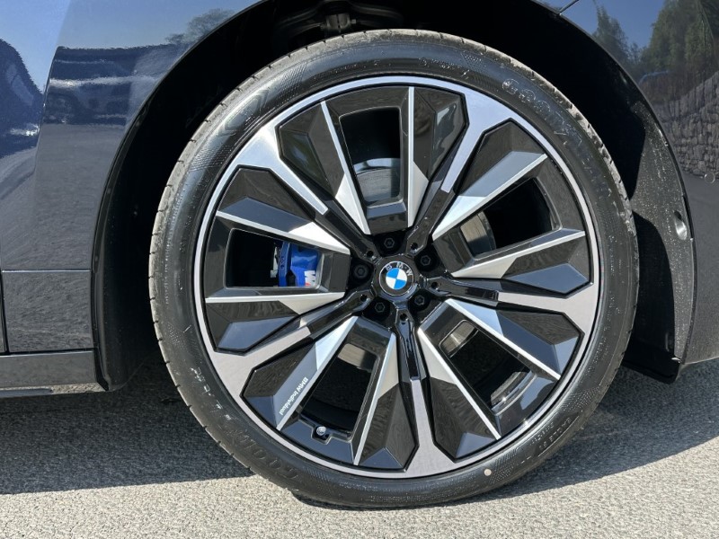 2025 (25) BMW iX xDrive45 M Sport 5dr 4156904