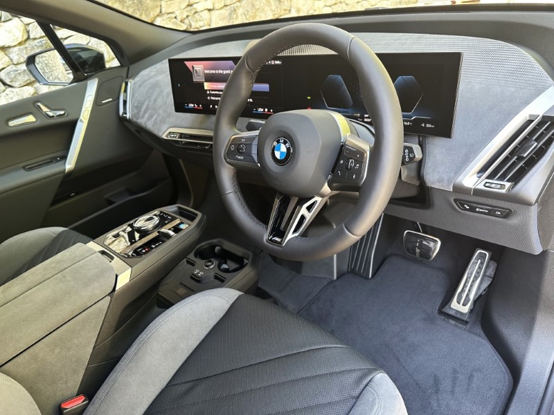 2025 (25) BMW iX xDrive45 M Sport 5dr 4156849