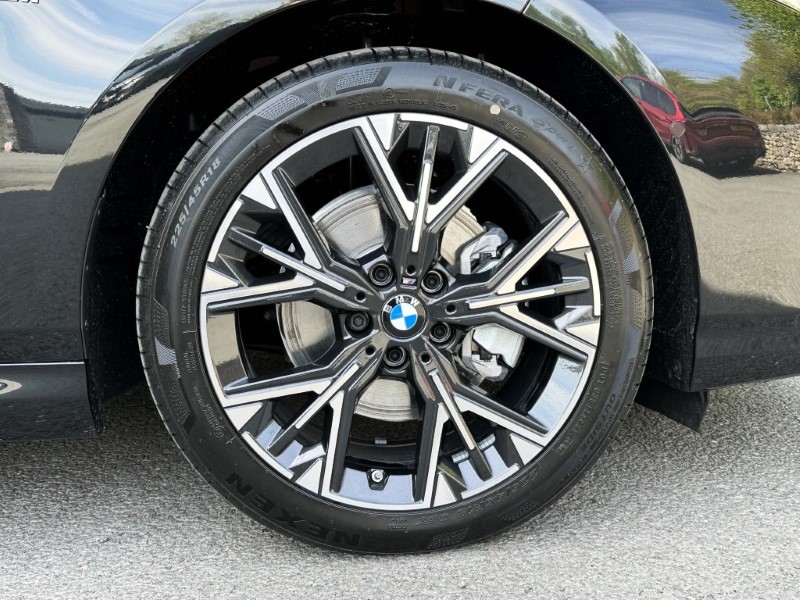 2025 (25) BMW 1 SERIES 120 M Sport 5dr  4155185