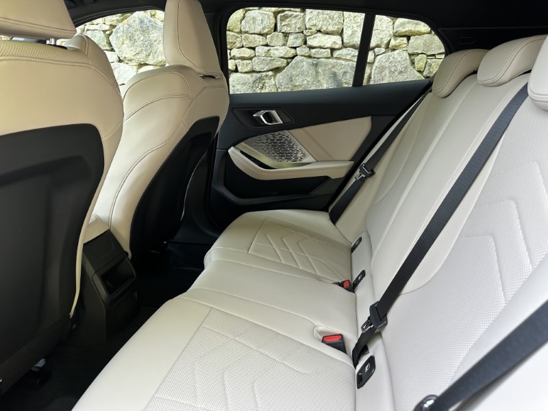 2025 (25) BMW 1 SERIES 120 M Sport 5dr  4155155