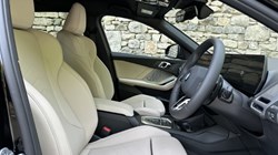 2025 (25) BMW 1 SERIES 120 M Sport 5dr 4155131