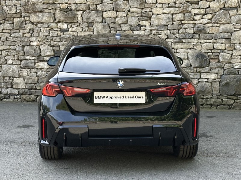 2025 (25) BMW 1 SERIES 120 M Sport 5dr  4155163