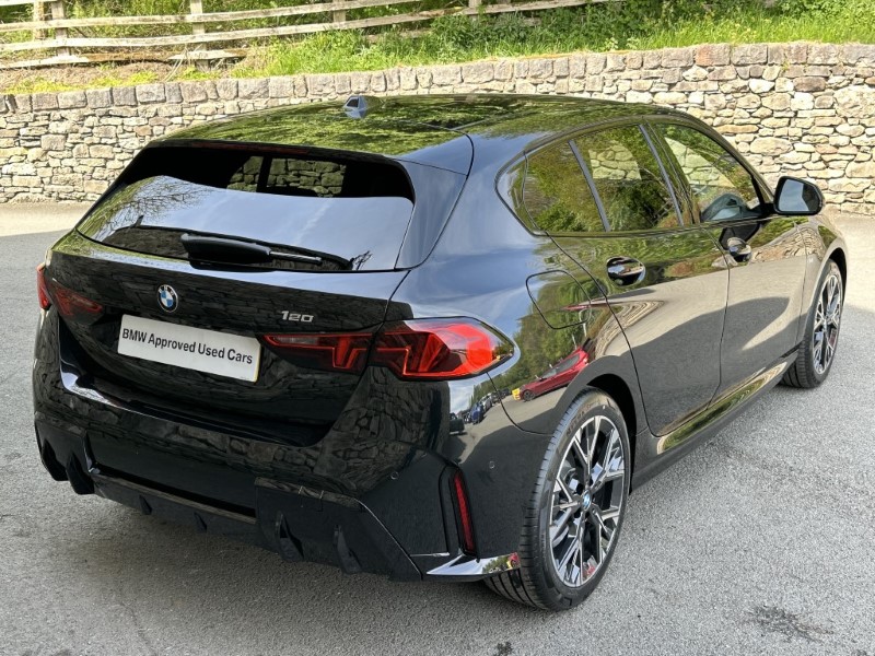 2025 (25) BMW 1 SERIES 120 M Sport 5dr  4155190