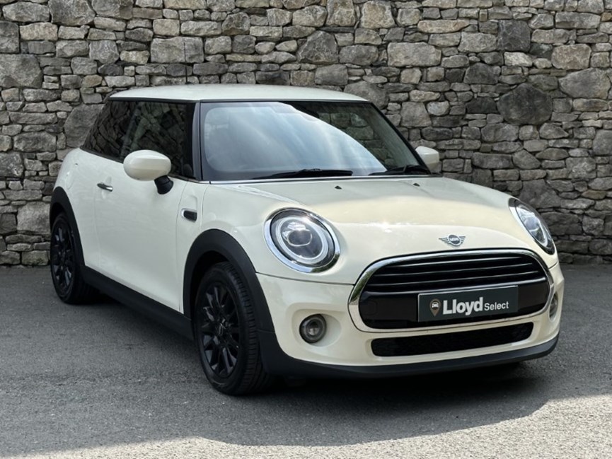 2019 (69) MINI HATCHBACK 1.5 Cooper Classic II 3dr
