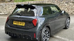 2025 (25) MINI COOPER 1.5 C Sport 3dr 4264626