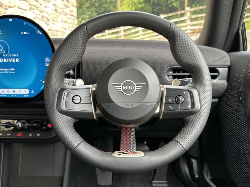 2025 (25) MINI COOPER 1.5 C Sport 3dr  4264574