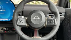 2025 (25) MINI COOPER 1.5 C Sport 3dr 4264574