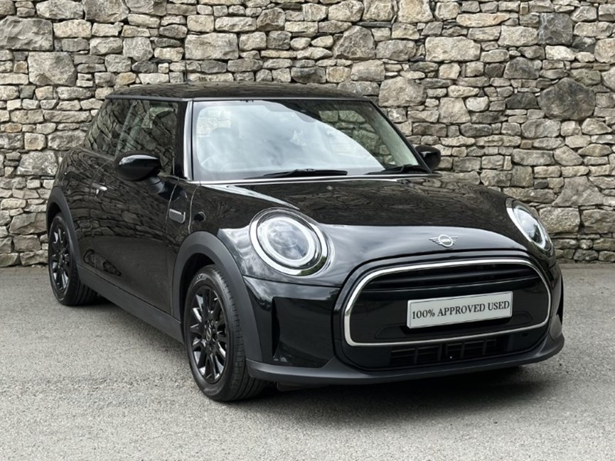2024 (24) MINI HATCHBACK 1.5 Cooper Classic 3dr