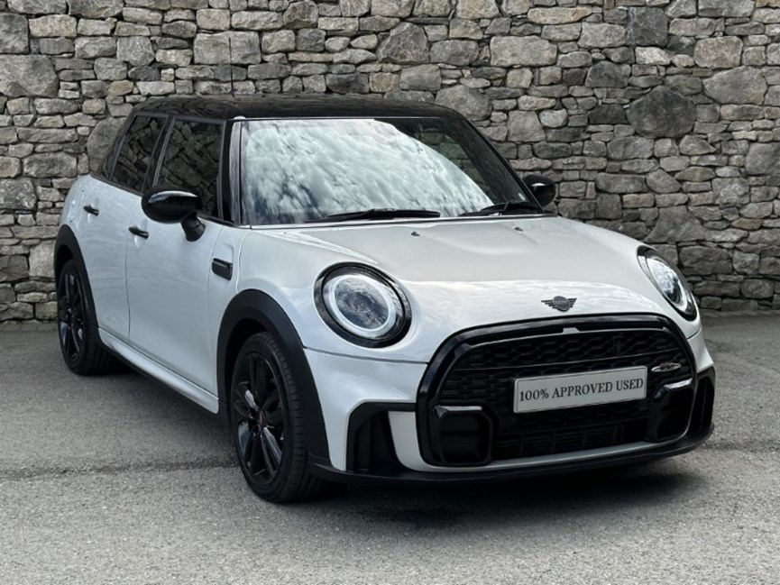 2021 (21) MINI HATCHBACK 1.5 Cooper Sport 5dr