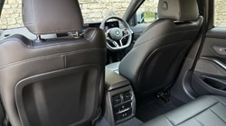 2025 (25) BMW 3 SERIES 330e M Sport Saloon 4305682