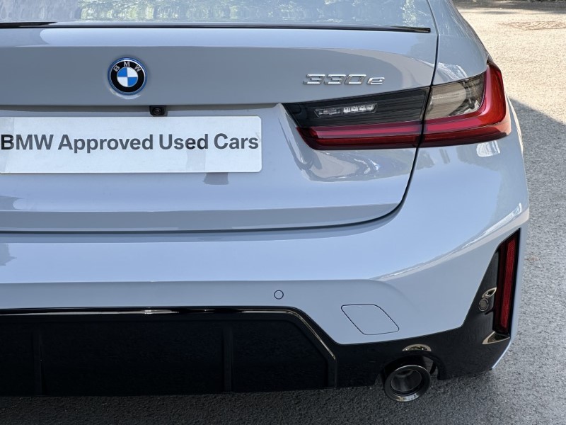 2025 (25) BMW 3 SERIES 330e M Sport Saloon  4305642