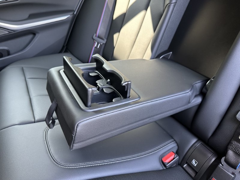 2025 (25) BMW 3 SERIES 330e M Sport Saloon  4305684