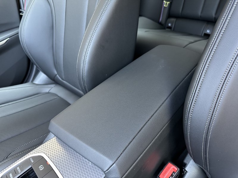 2025 (25) BMW 3 SERIES 330e M Sport Saloon  4305674