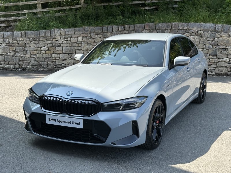 2025 (25) BMW 3 SERIES 330e M Sport Saloon  4305686