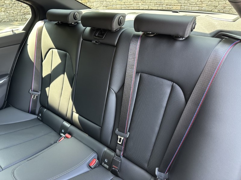 2025 (25) BMW 3 SERIES 330e M Sport Saloon  4305685