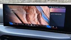 2025 (25) BMW 3 SERIES 330e M Sport Saloon 4305692