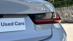 2025 (25) BMW 3 SERIES 330e M Sport Saloon 4305643