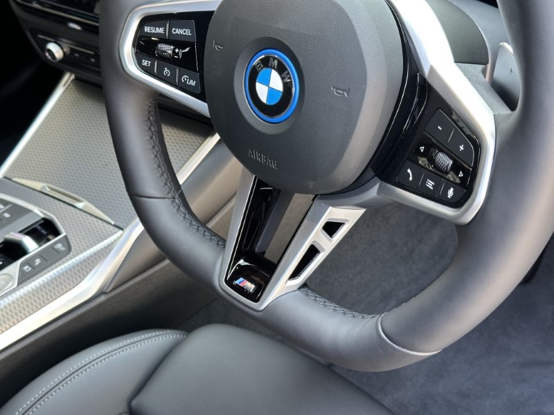 2025 (25) BMW 3 SERIES 330e M Sport Saloon  4305636