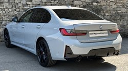 2025 (25) BMW 3 SERIES 330e M Sport Saloon 4305679